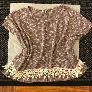 Knitted short-sleeve sweater top